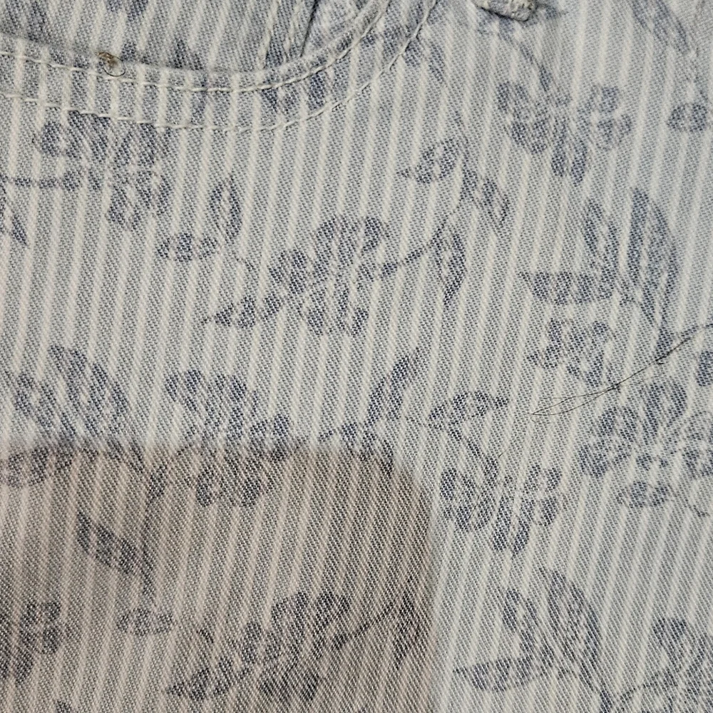 Old Navy‎ Boyfriend Printed Denim Shorts. Size 4